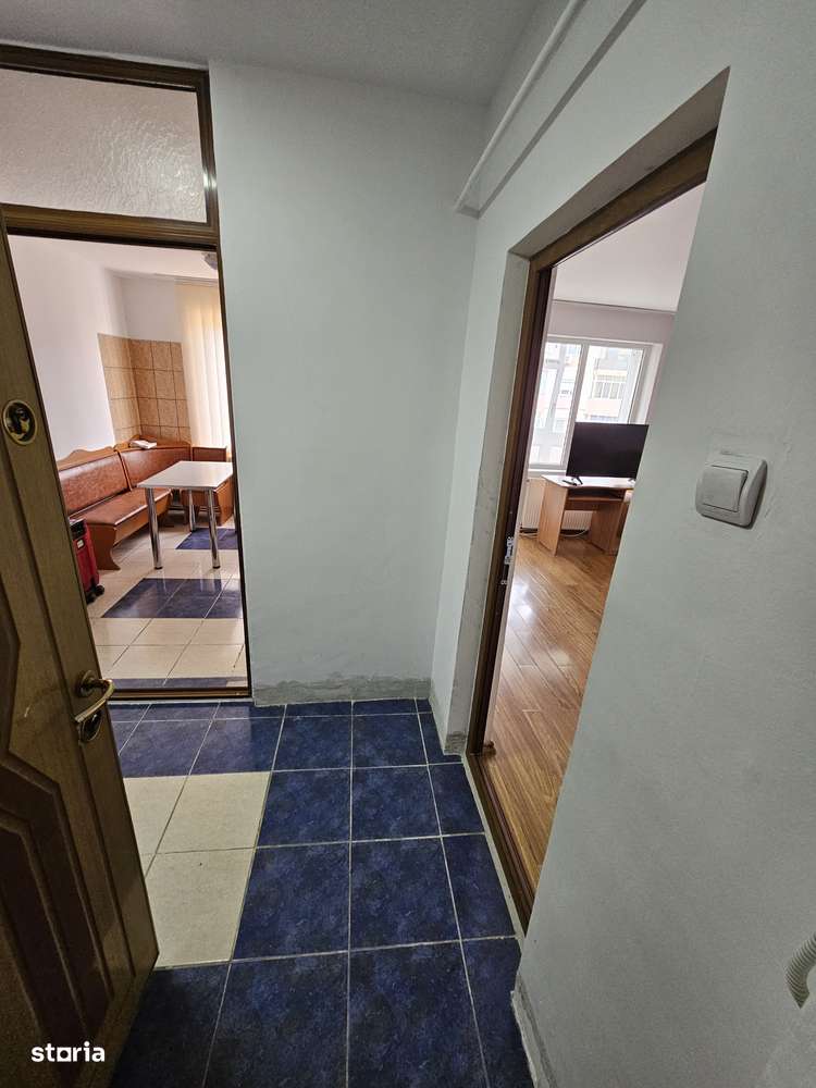 Vand ap cu 3 camere str. Dunarea - Posta 4-1