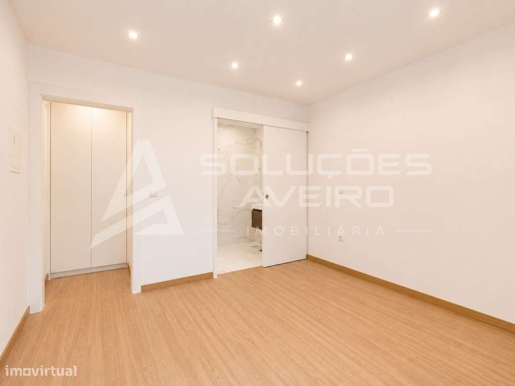 Moradia T3 Térrea em Esgueira-15