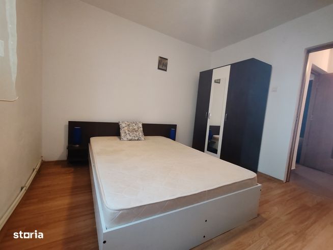 Apartament 3 camere Craiovei, etaj 2, centrala, mobilat-3