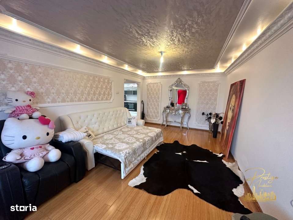 Apartament unic cu 3 camere de vanzare in zona Rogerius - Oradea - Imagine principală: 5/13