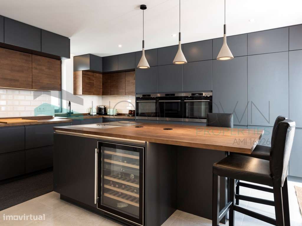 Moradia T4 com piscina - Boliqueime - Grande imagem: 1/49