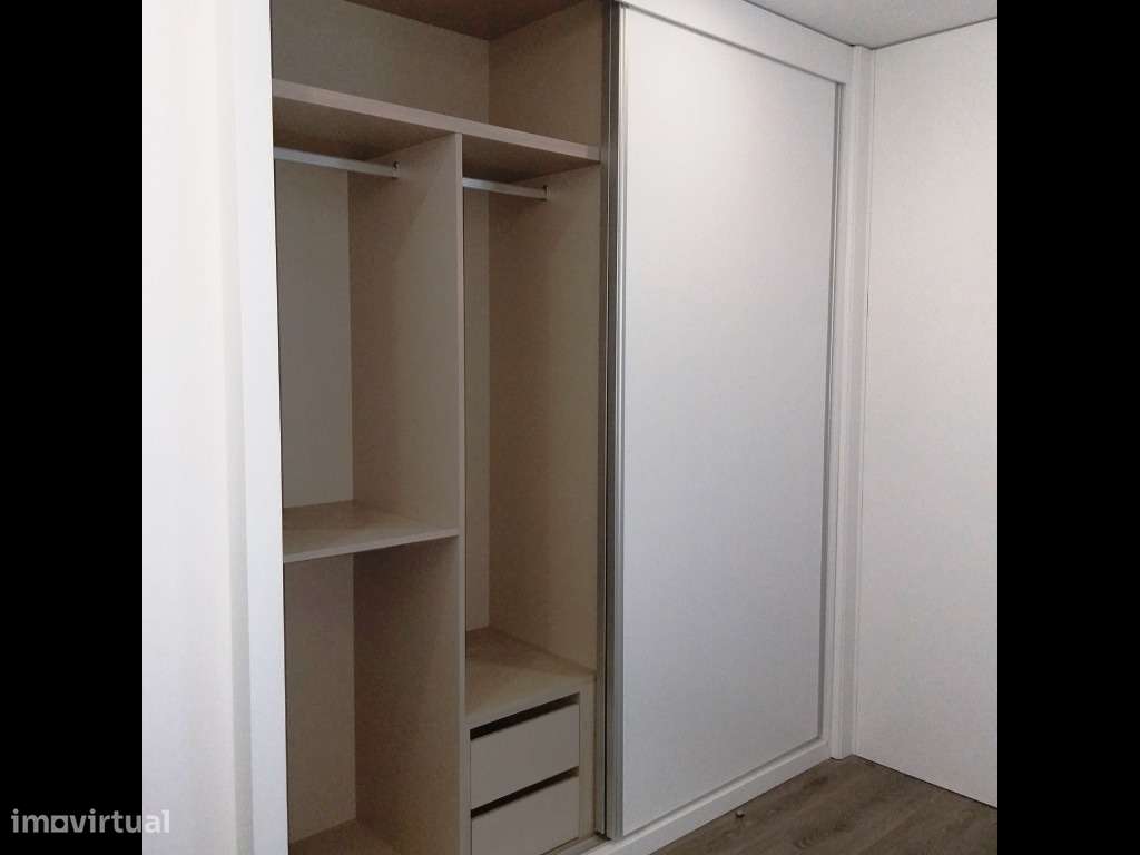 Apartamento renovado T3 c/ rendimento em São Vítor-13