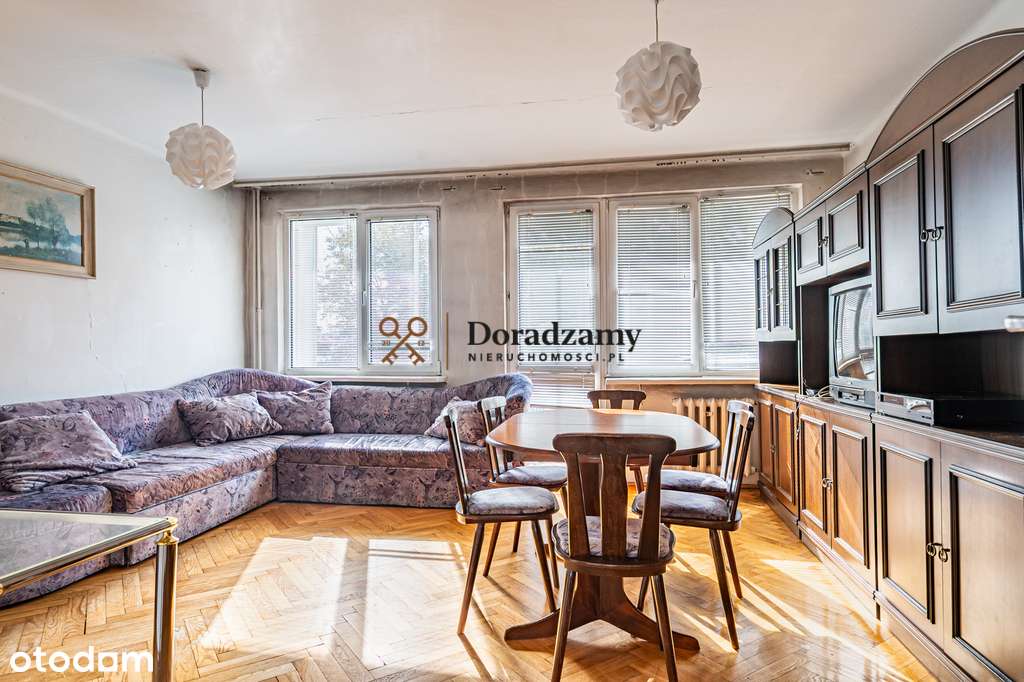 Dwa pokoje przy rynku-0