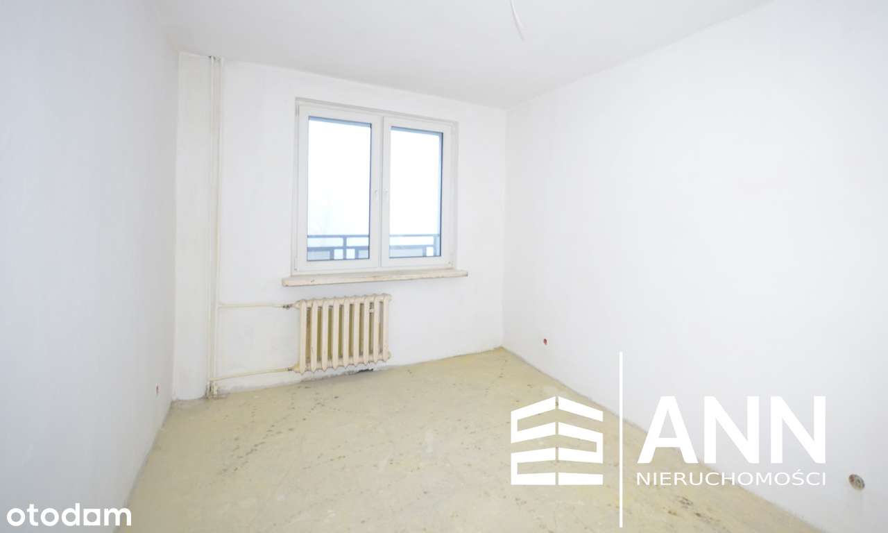 Trzypokojowe mieszkanie z balkonem w Bytomiu-12