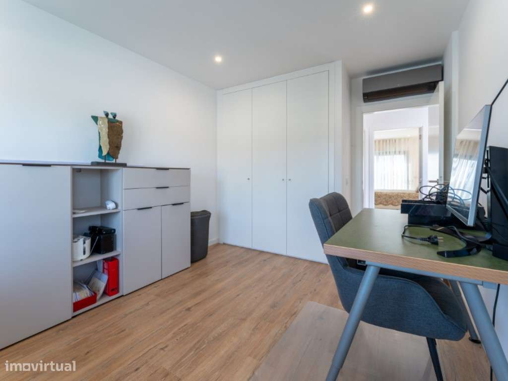 Moradia V4 com piscina aquecida, jardim e garagem em Alfeizerão (Co...-26