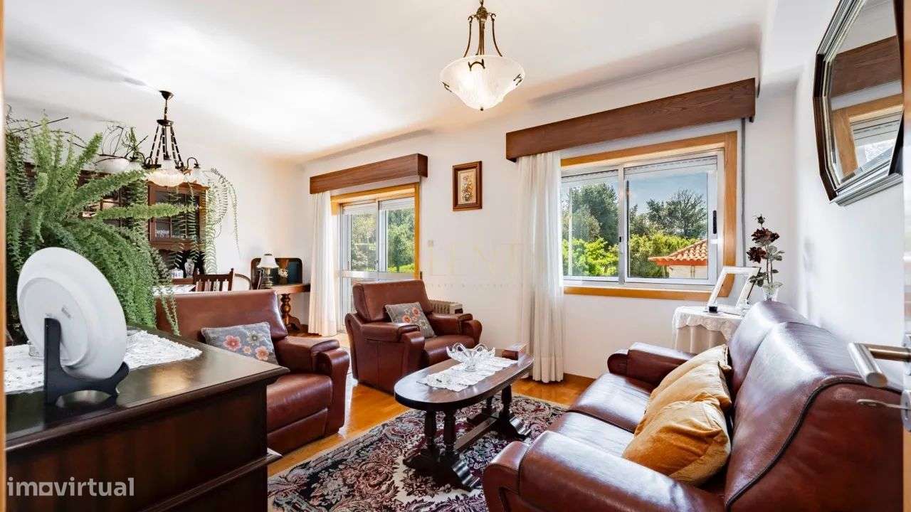 Apartamento T3 em Penafiel (2 Frações: T2+T1)-10