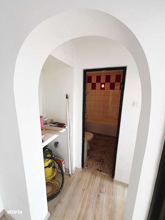 APARTAMENT 3 CAMERE RENOVAT, FINISAT, LIBER PENTRU MUTAT-15