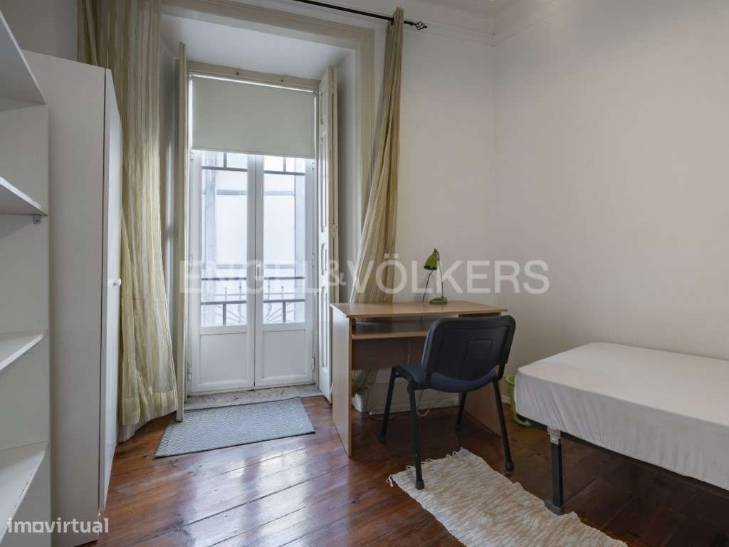 Apartamento T6 Charme e Luminosidade no Coração da Cidade - Grande imagem: 5/25