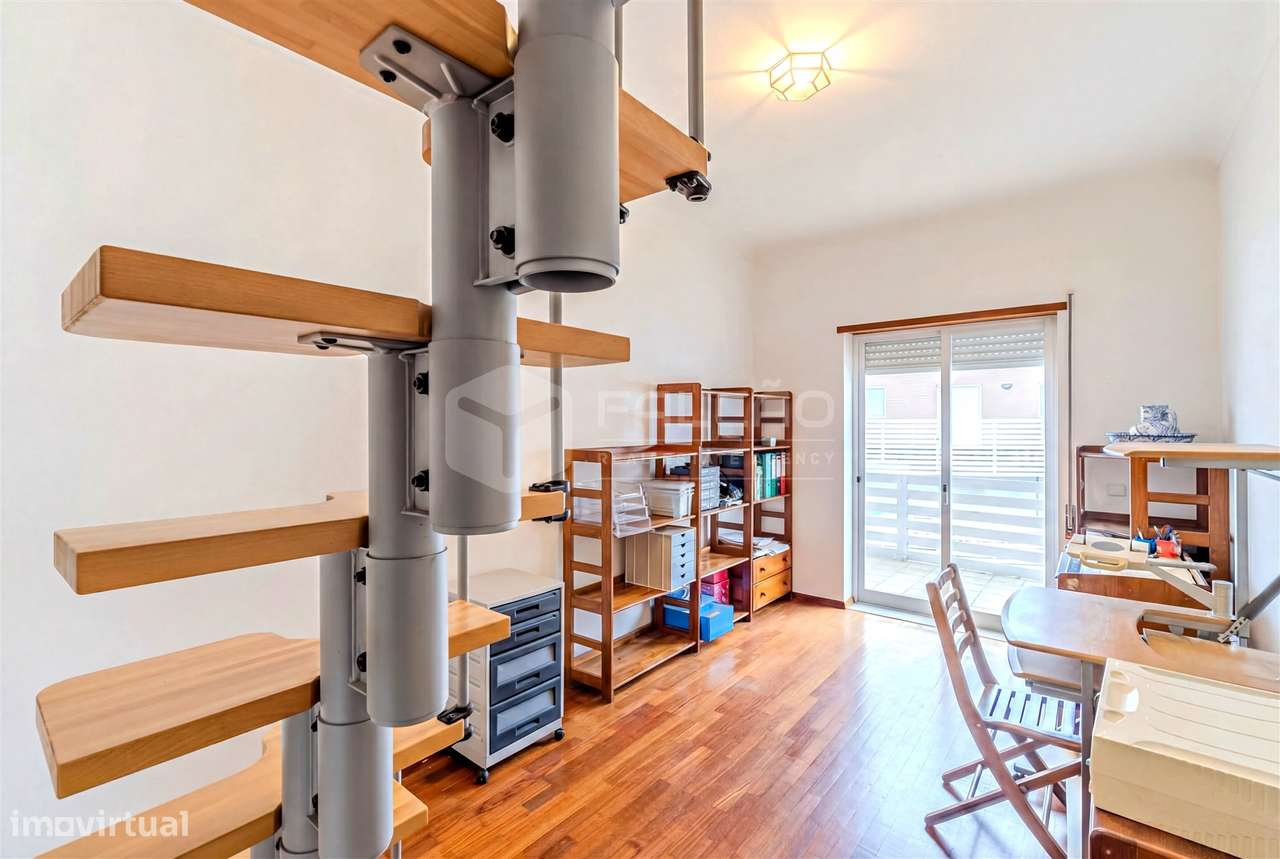 Apartamento T3 Venda em Santarém (Marvila), Santa Iria da Ribeira de S-16