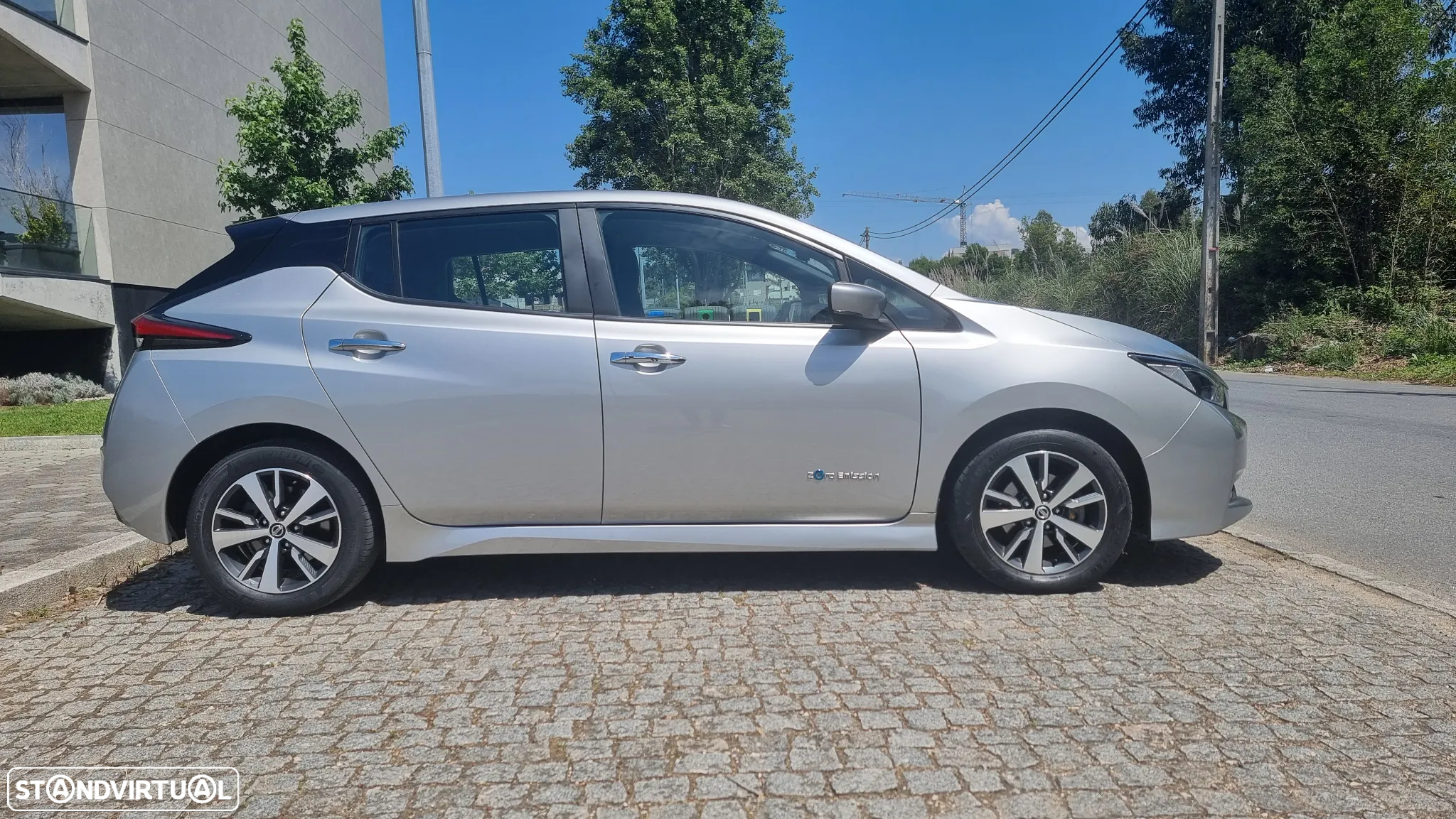 Nissan Leaf - 2