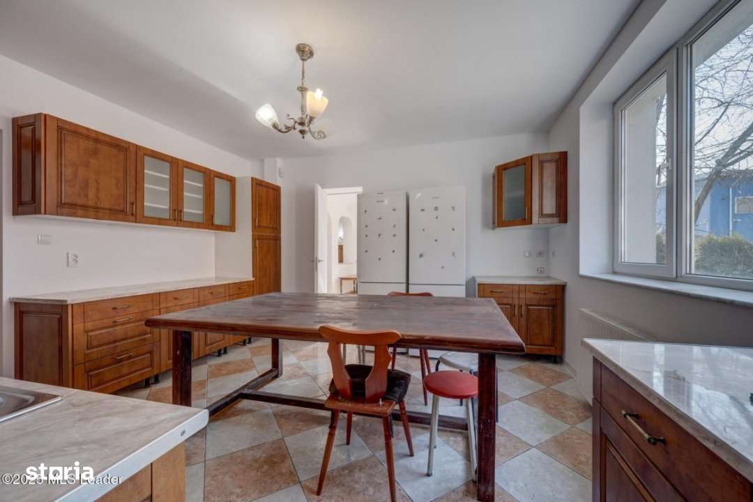 Voluntari, Revolutiei, Vila 2006, 560 mp, teren 1120mp-15