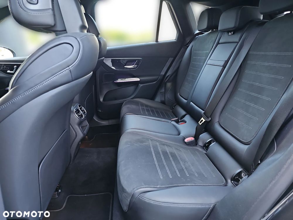 200d 4matic 163KM Pakiet AMG Advance Plus Hak Digital Light FV23% ASO