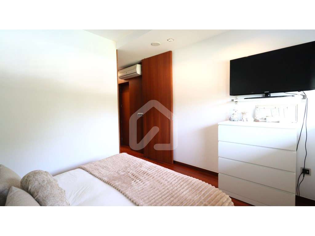 Moradia T3 + T0 em Condomínio Fechado com Piscina à Venda em Vila N...-31