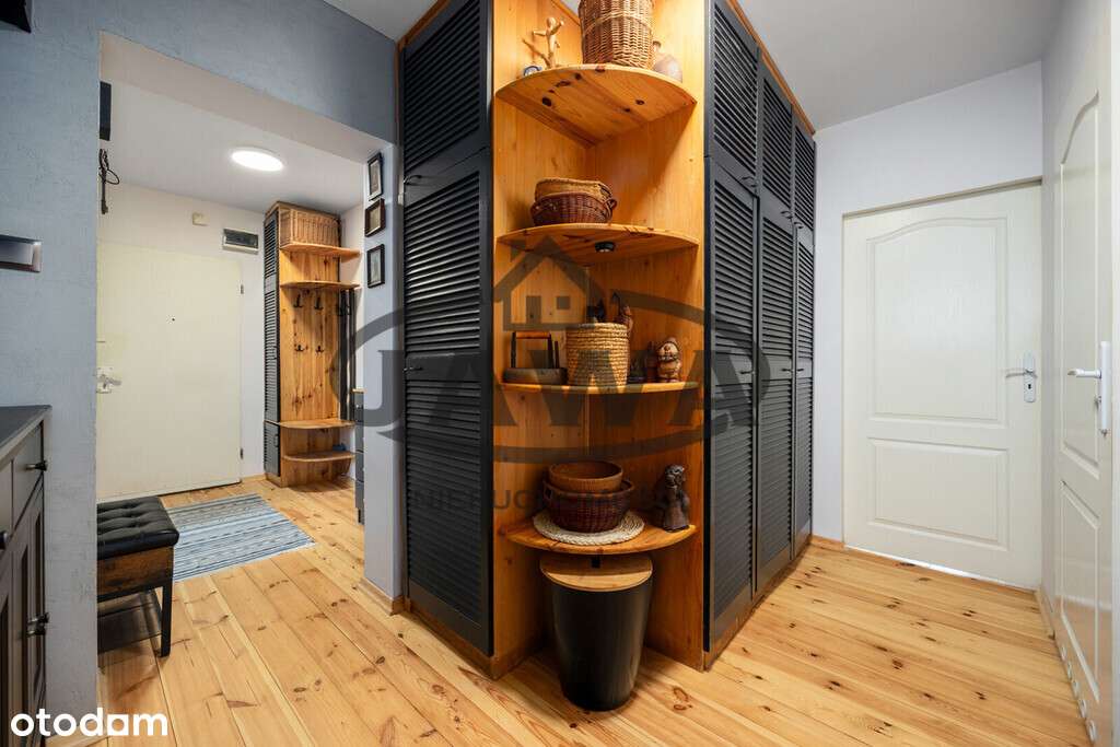 3 pok* 67 M2* Blok z 2000 roku* zamknięte osiedle-18