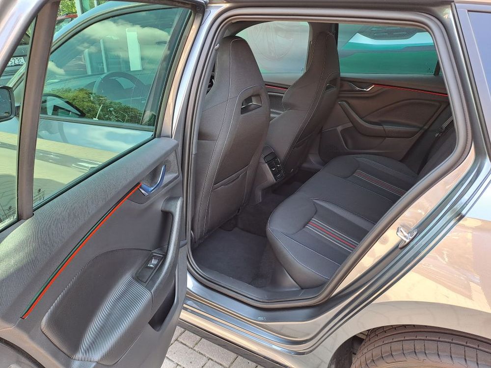 SKODA KAMIQ 1.5 TSI 150KM DSG MONTE CARLO, podgrzewana szyba i kierownica, od ręki
