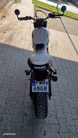 Ducati Scrambler - 10