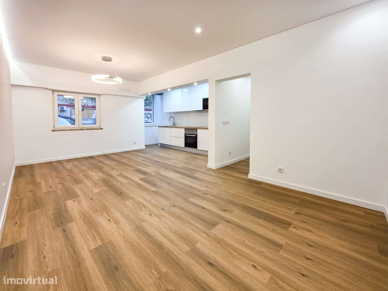 Apartamento Renovado no Bairro do Liceu em Setúbal-10