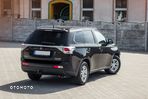 Mitsubishi Outlander 2.2 DI-D 4WD Invite - 11