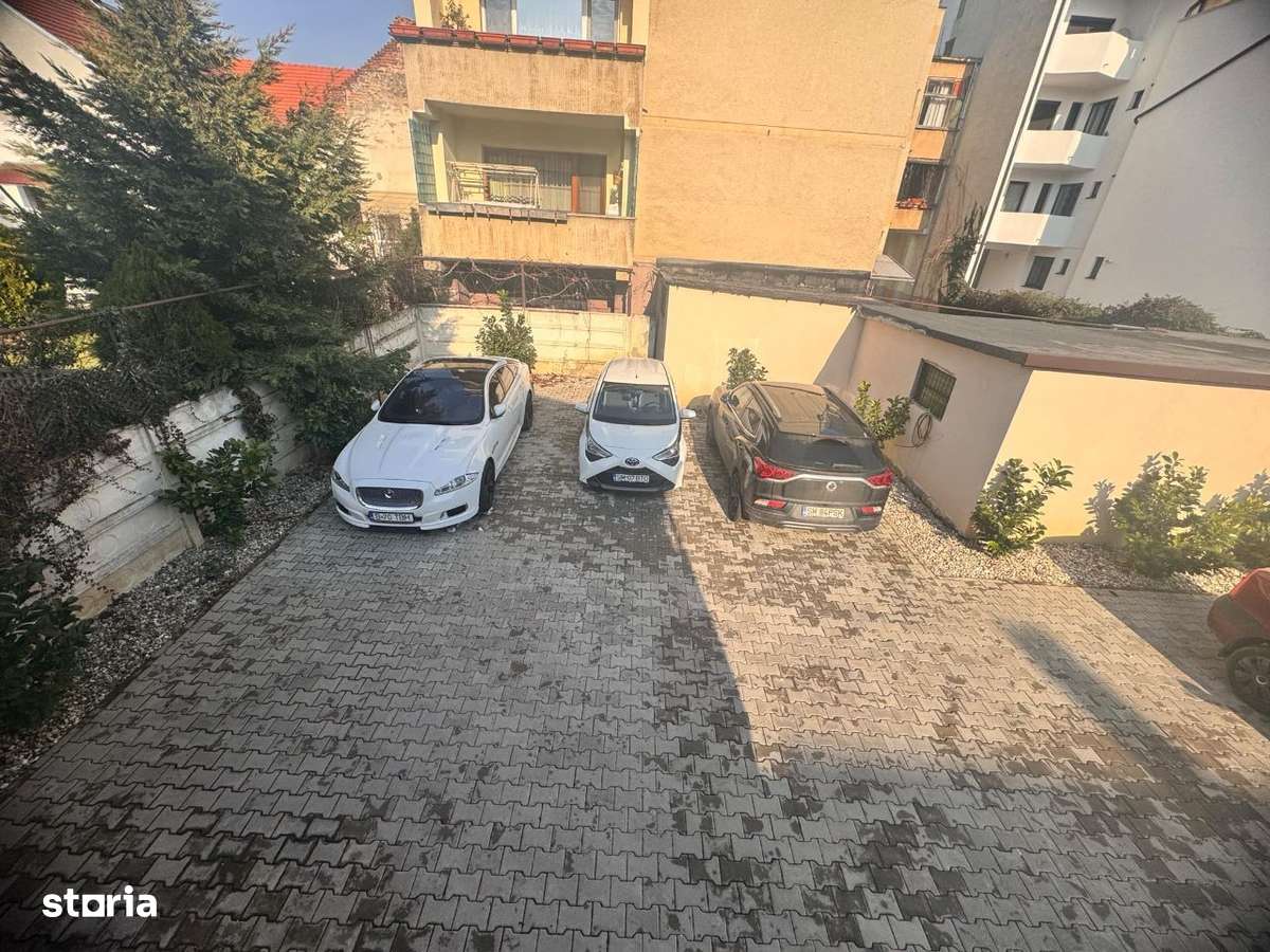 Spațiu multifuncțional | Centru | parcare în curte | Birouri, servicii - Imagine principală: 4/20