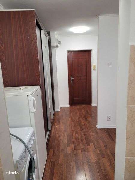 Garsoniera Bd. Basarabia - Prima inchiriere - Contract ANAF-Proprietar - Imagine principală: 5/6