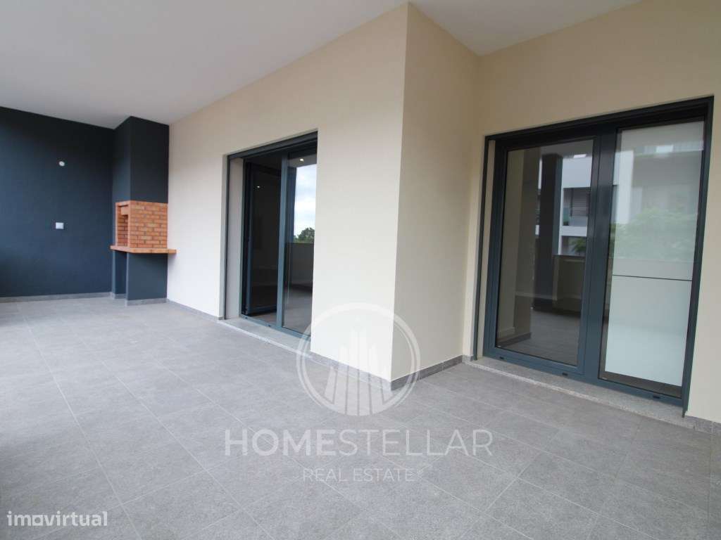 T2 com Parqueamento - Quinta da Fabrica-16