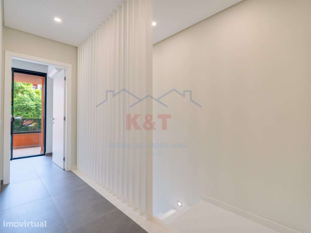 Moradia T3 com piscina-10