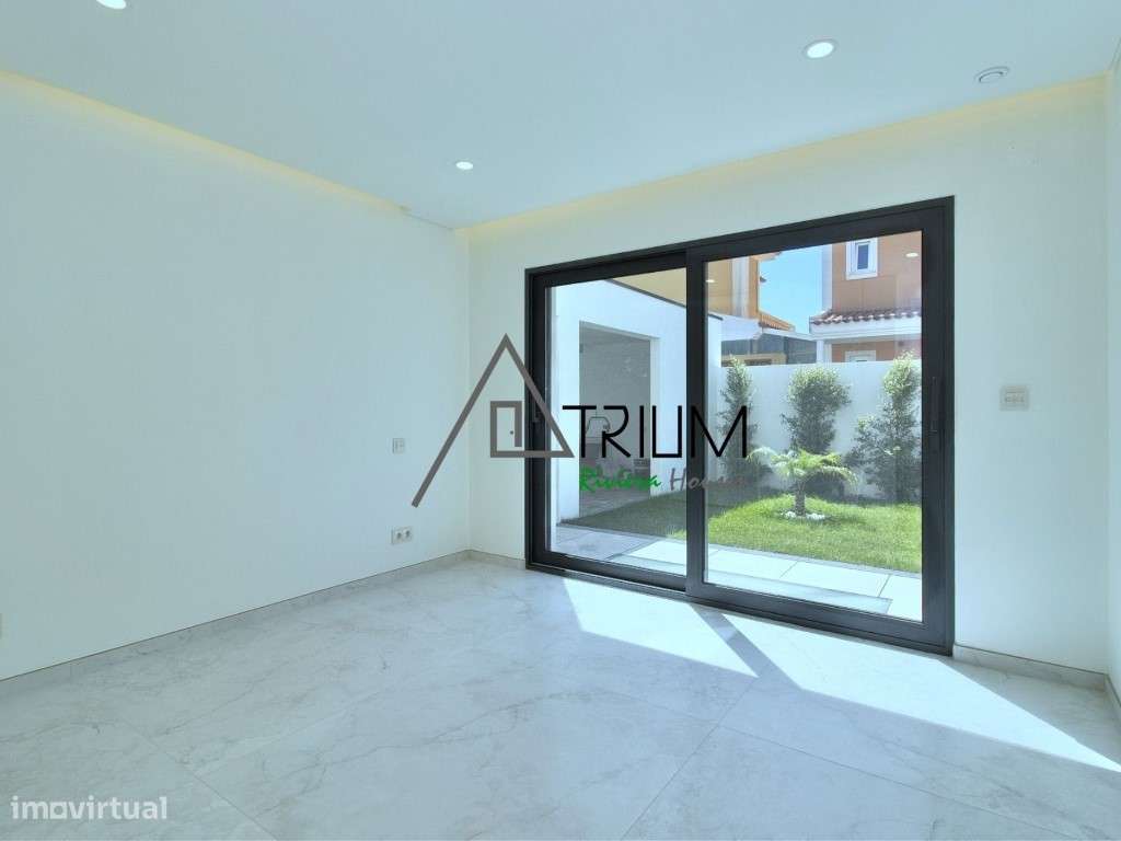 Moradia Contemporânea de Luxo com Piscina Aquecida, Jardim e Cave M...-19