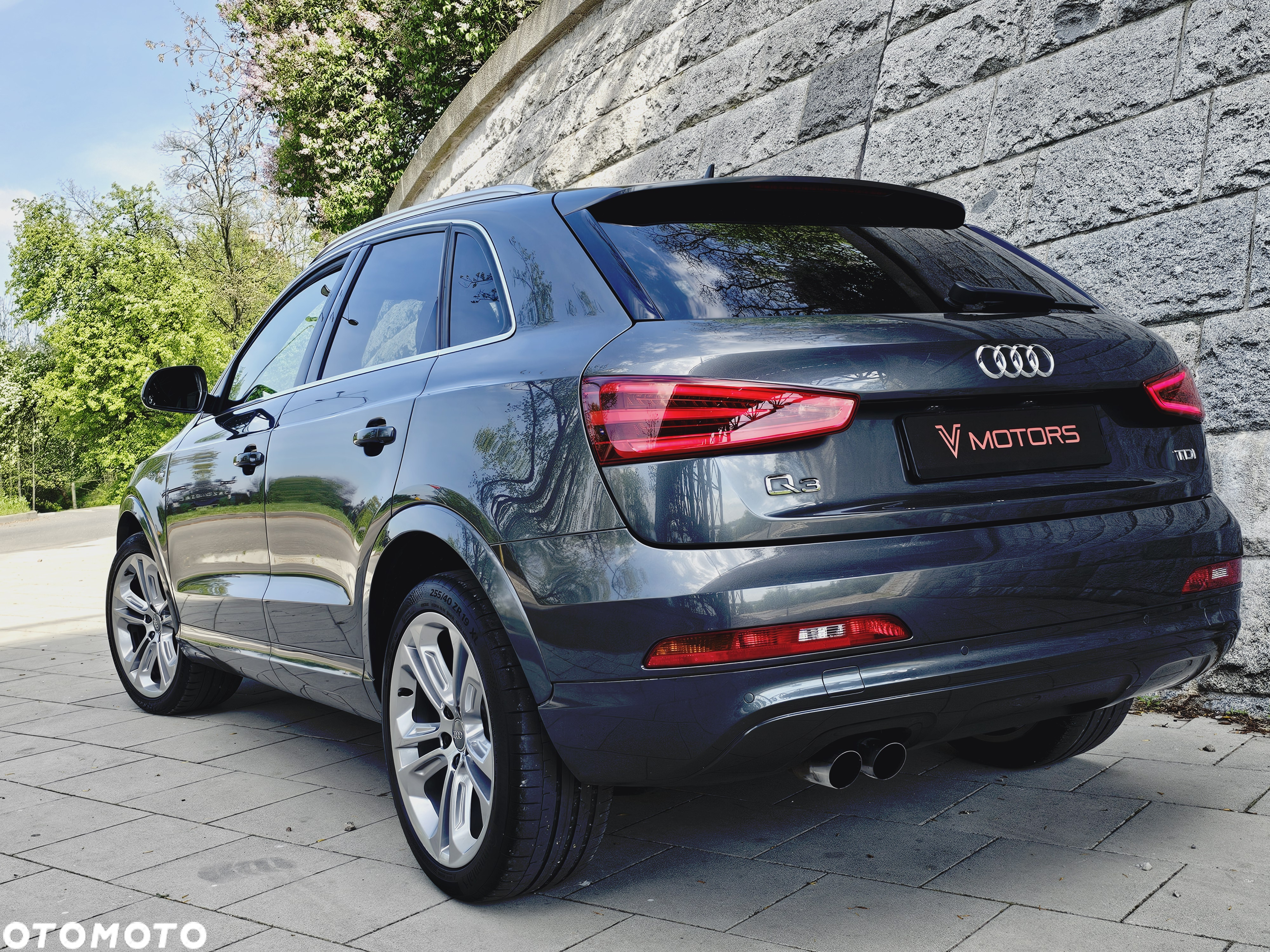 Audi Q3 2.0 TDI Edycja Specjalna - 13