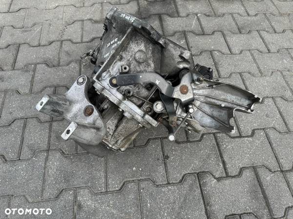 SKRZYNIA BIEGÓW 1.6 HDI 20DM65 PEUGEOT 407 2007 - 1