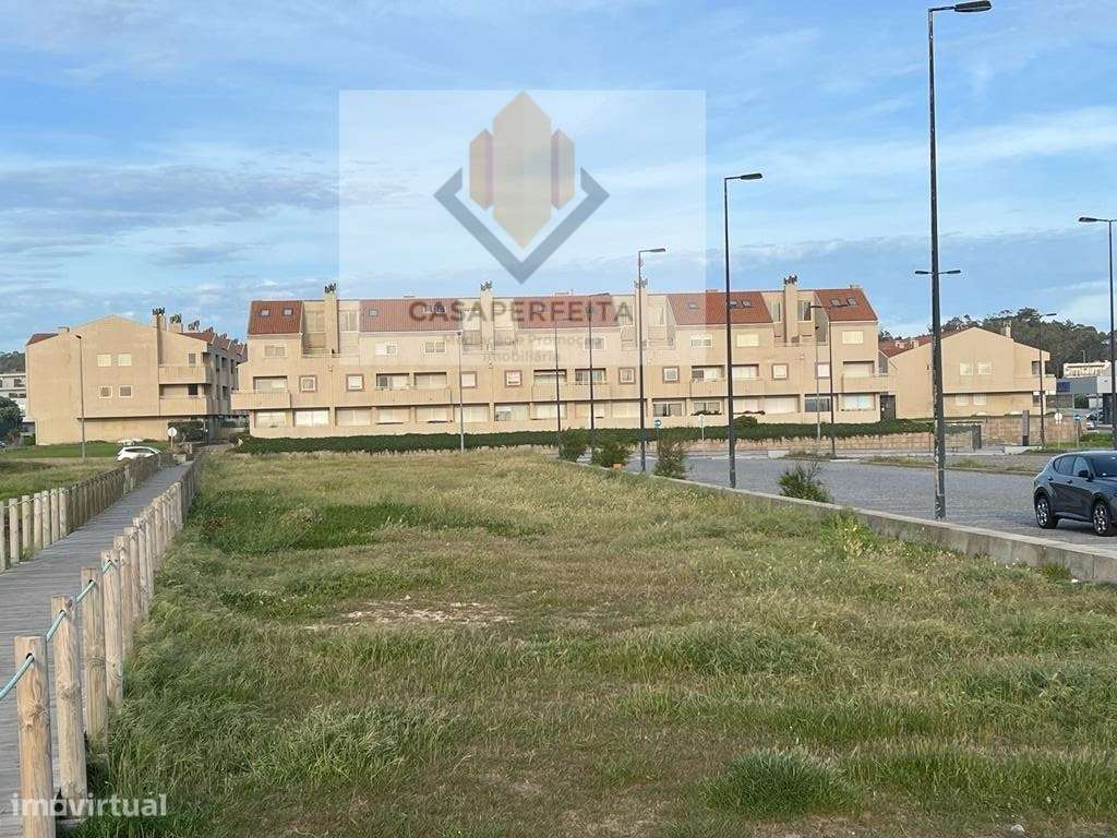T4 Triplex em Condomínio Fechado com Piscina - Praia de Agudela - L...-8