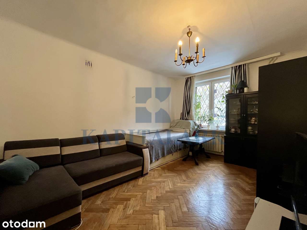 Kawalerka 35,49m2 | kamienica | Plac Hallera | parter |-4