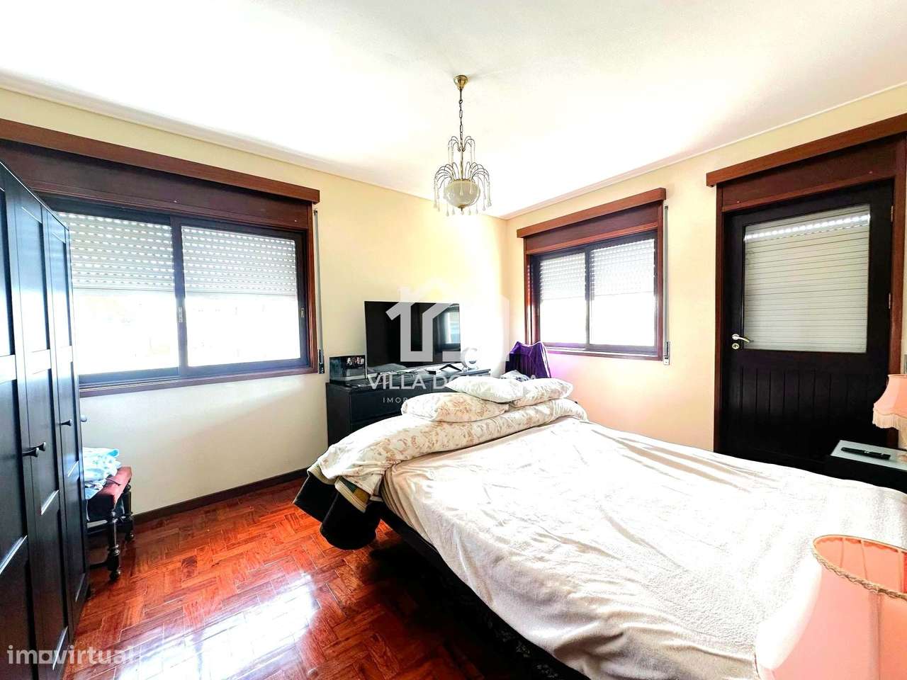 Moradia de 3 pisos em Campanhã, Porto: Espaço, conforto e localização-3