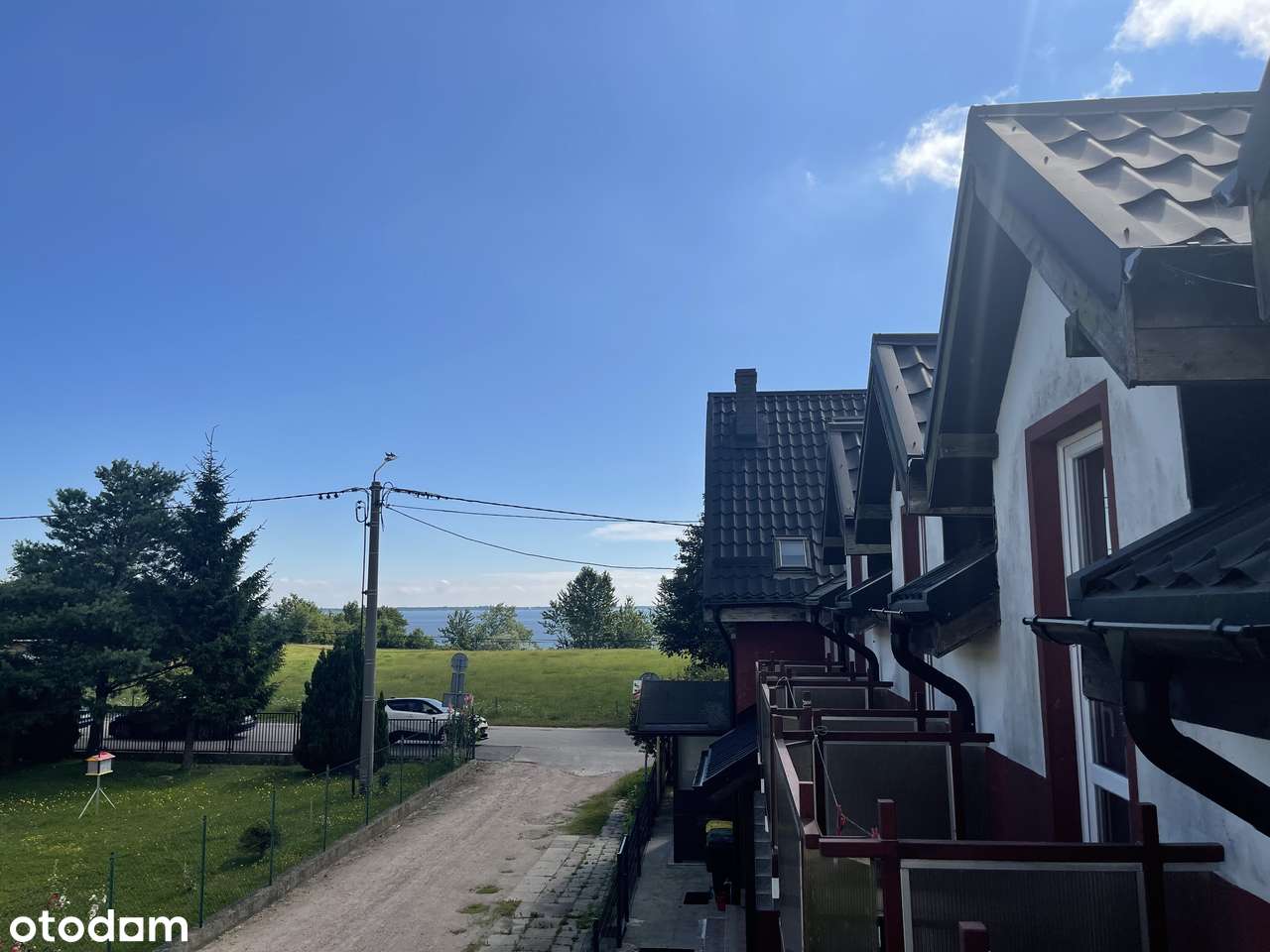 Nadmorski dom z ogródkiem i pokojami gościnnymi - idealny pod wynajem-11