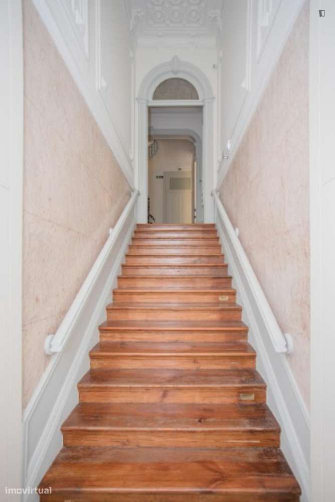 Apartamento com 2 quartos - localizado em Miragaia Porto - Grande imagem: 4/10