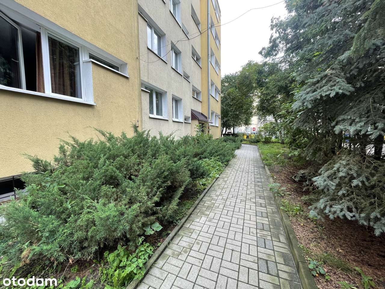 2 pok z balkonem do własnej aranżacji doskonała lokalizacja Tramwajowa-0