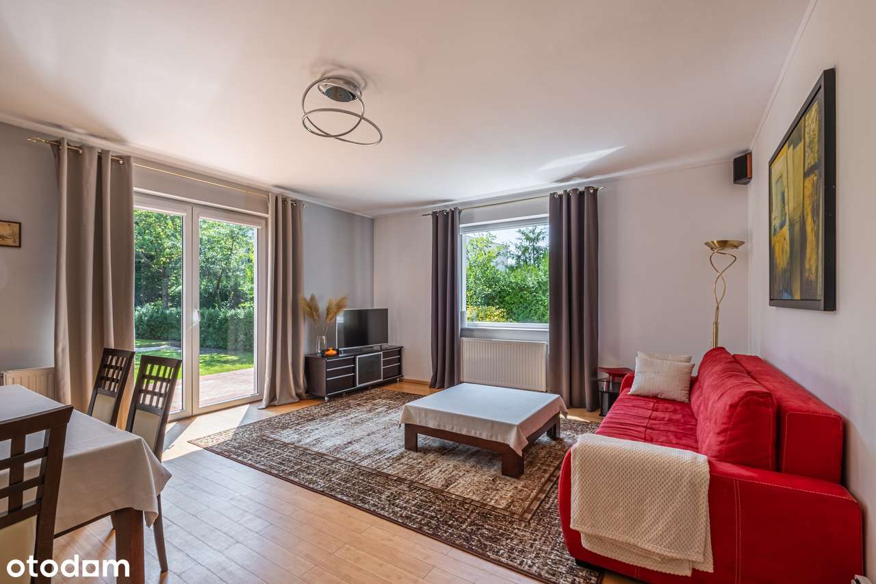 Komfortowy dom z ogrodem i niezależnym garażem-5