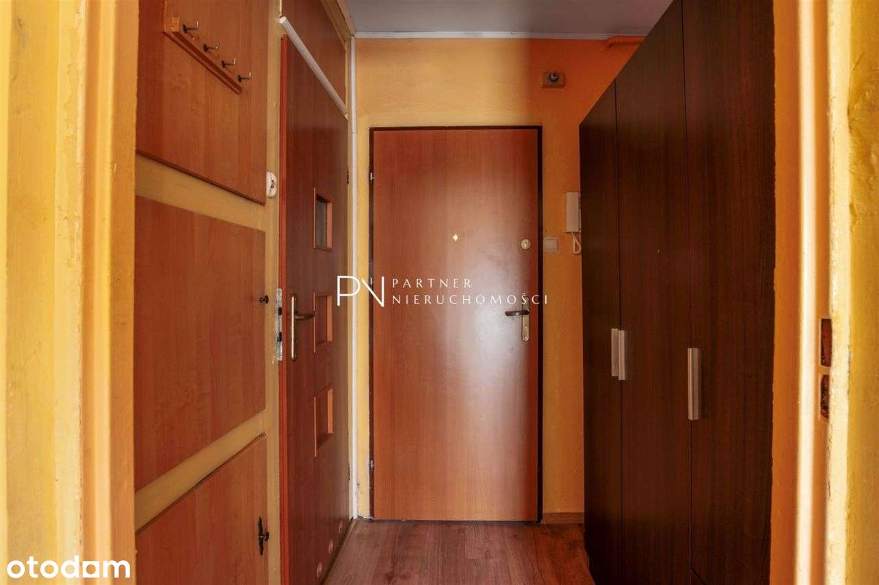 Kawalerka ul. Warmińska 1 piętro z balkonem-6