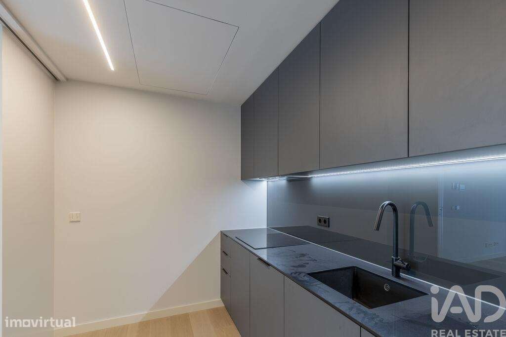 Apartamento T2 em Campolide de 107,00 m2 - Grande imagem: 4/22