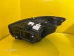 LAMPA PRAWA MERCEDES C-KLASA W206 A2069060803 - 3