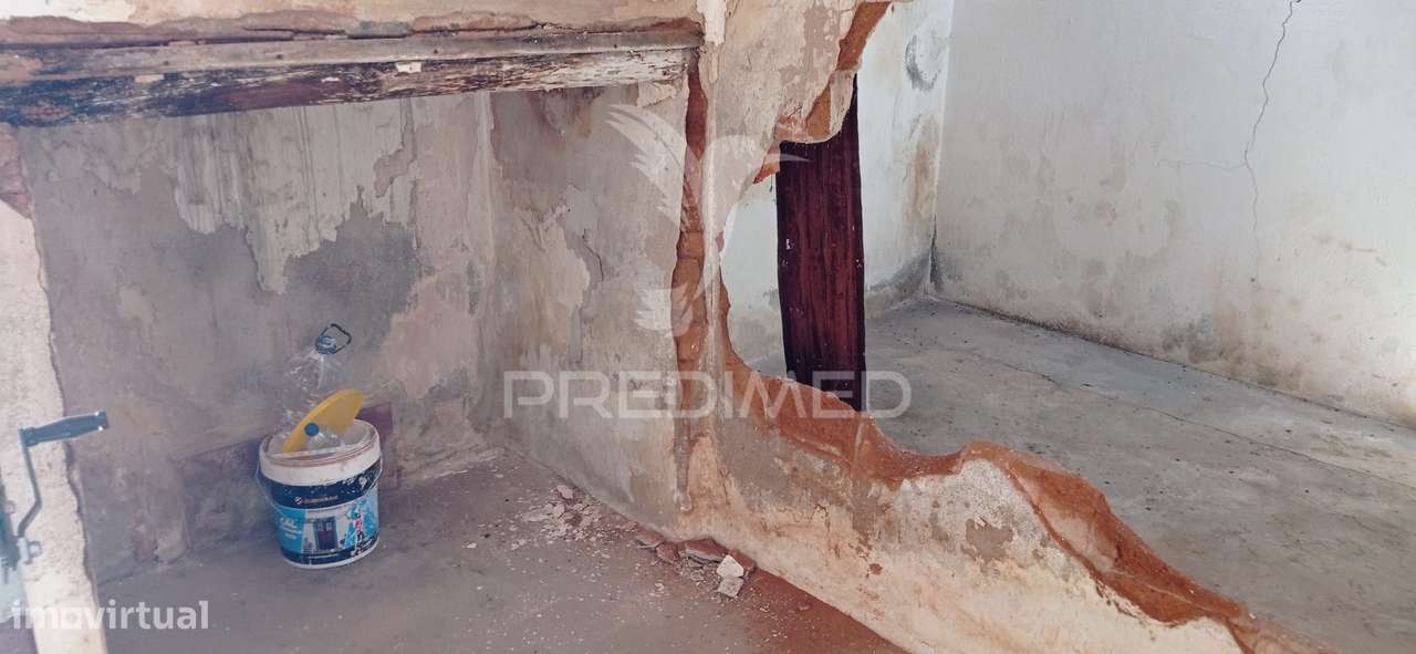 Casa antiga para recuperar, Vale de Açor, Ponte de Sor - Grande imagem: 5/13