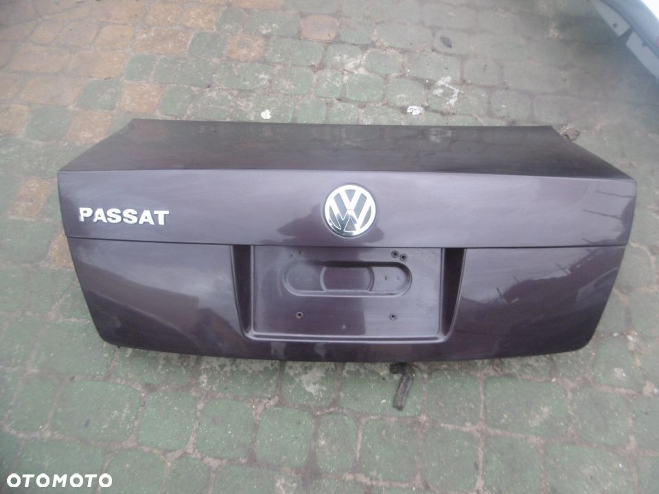 Klapa PASSAT B5 LIFT SEDAN USA - 1