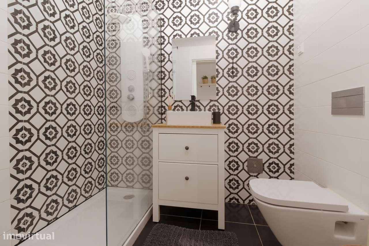 Apartamento T2 Venda em Santo António da Charneca,Barreiro-9