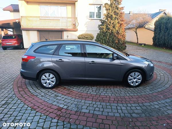 Ford Focus Turnier 1.0 EcoBoost Start-Stopp-System Trend - 14