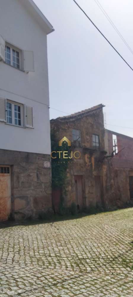 MORADIA  Á VENDA LUGAR DE PONTE  SAÕ PEDRO DO SUL-19