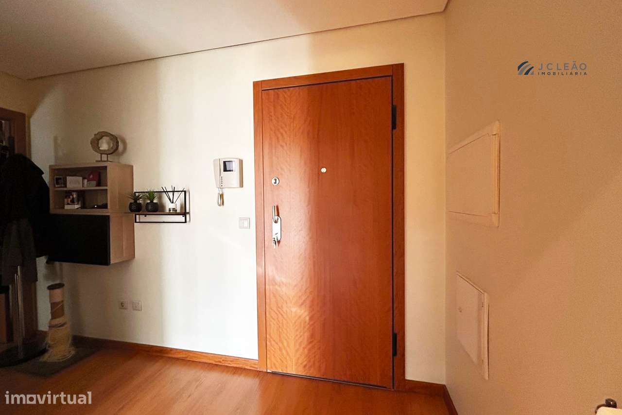 Apartamento T2 em Custóias-8
