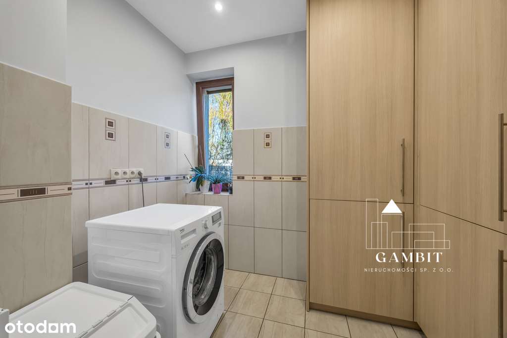 Nowoczesny 5 pok. dom z  dużym ogrodem pod Warszawą-14