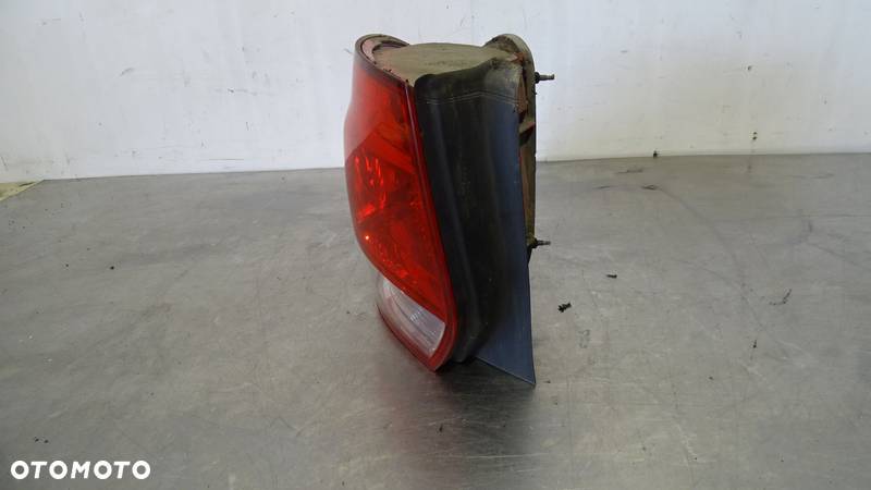 LAMPA LEWA TYLNA VOLKSWAGEN GOLF V KOMBI 1K9945095 - 2