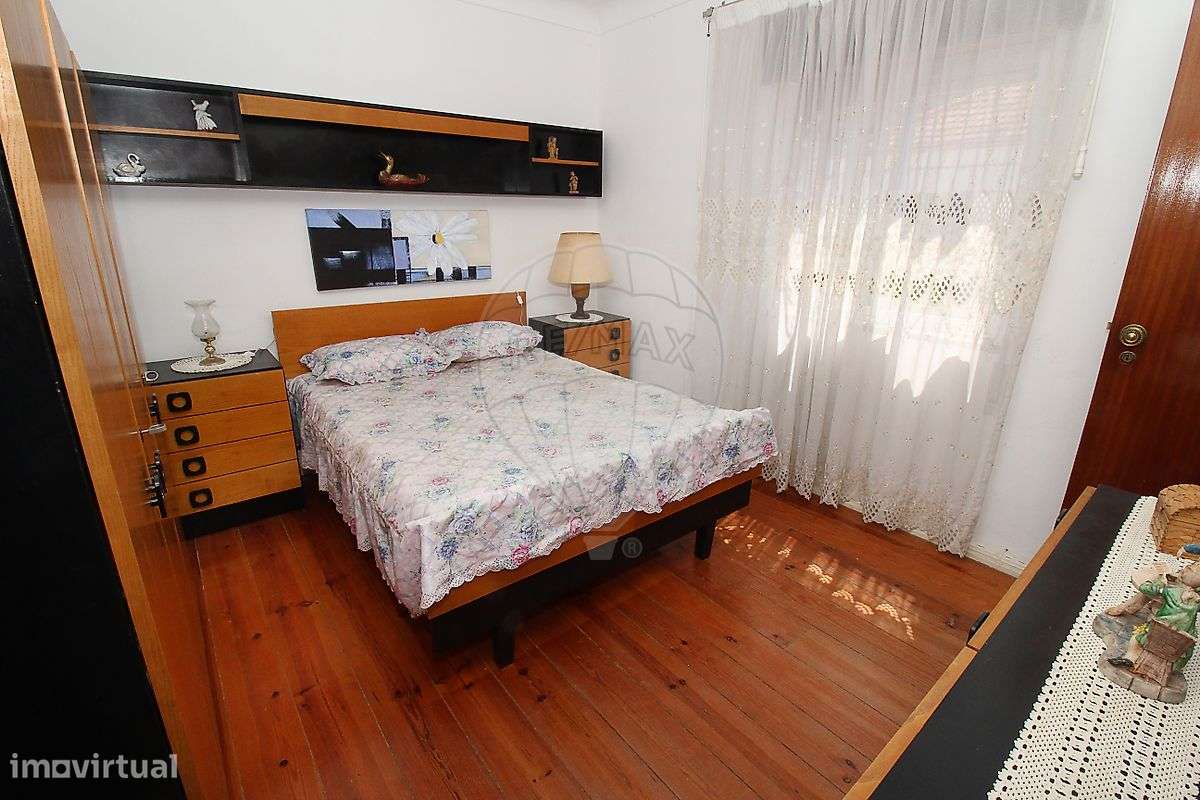 Moradia T4 para venda-22