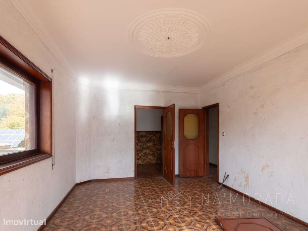 Moradia isolada com 3.000 m2 de terreno para venda em Santa Maria d...-18