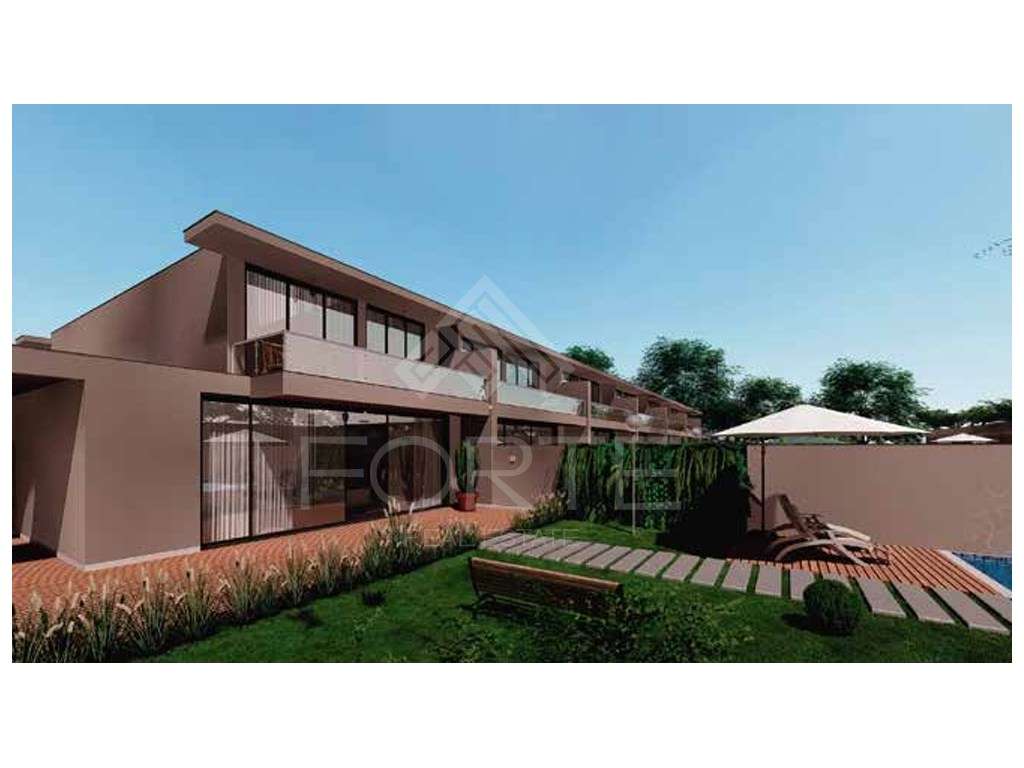 Moradia com 3 frentes - Esmoriz - Grande imagem: 2/16